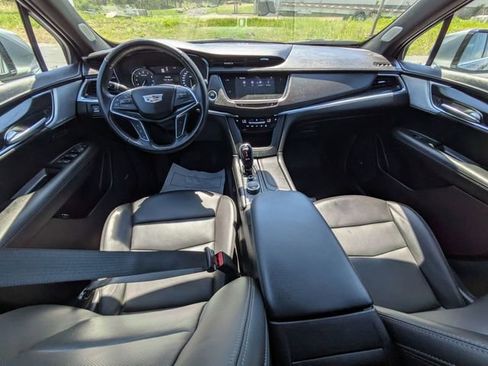 Used 2023 Cadillac XT5 Premium Luxury w/ LPO, Floor Liner Package AWD/4WD image 32