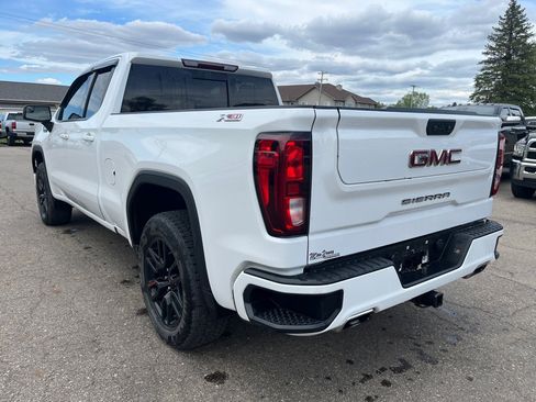Used 2022 GMC Sierra 1500 Elevation w/ Preferred Package AWD/4WD image 8