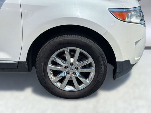 Used 2011 Ford Edge SEL w/ 202A Rapid Spec Order Code FWD image 12