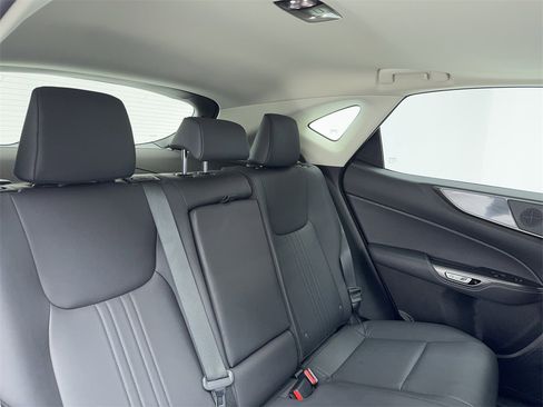 Used 2023 Lexus NX 250 250 Premium NAV,CAM,SUNROOF,CL w/ Towing Package (2000 Lbs) image 46