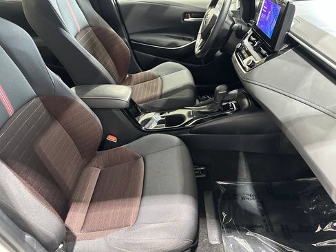 Certified 2023 Toyota Corolla SE w/ Carpet Mat Package (TMS) FWD image 18