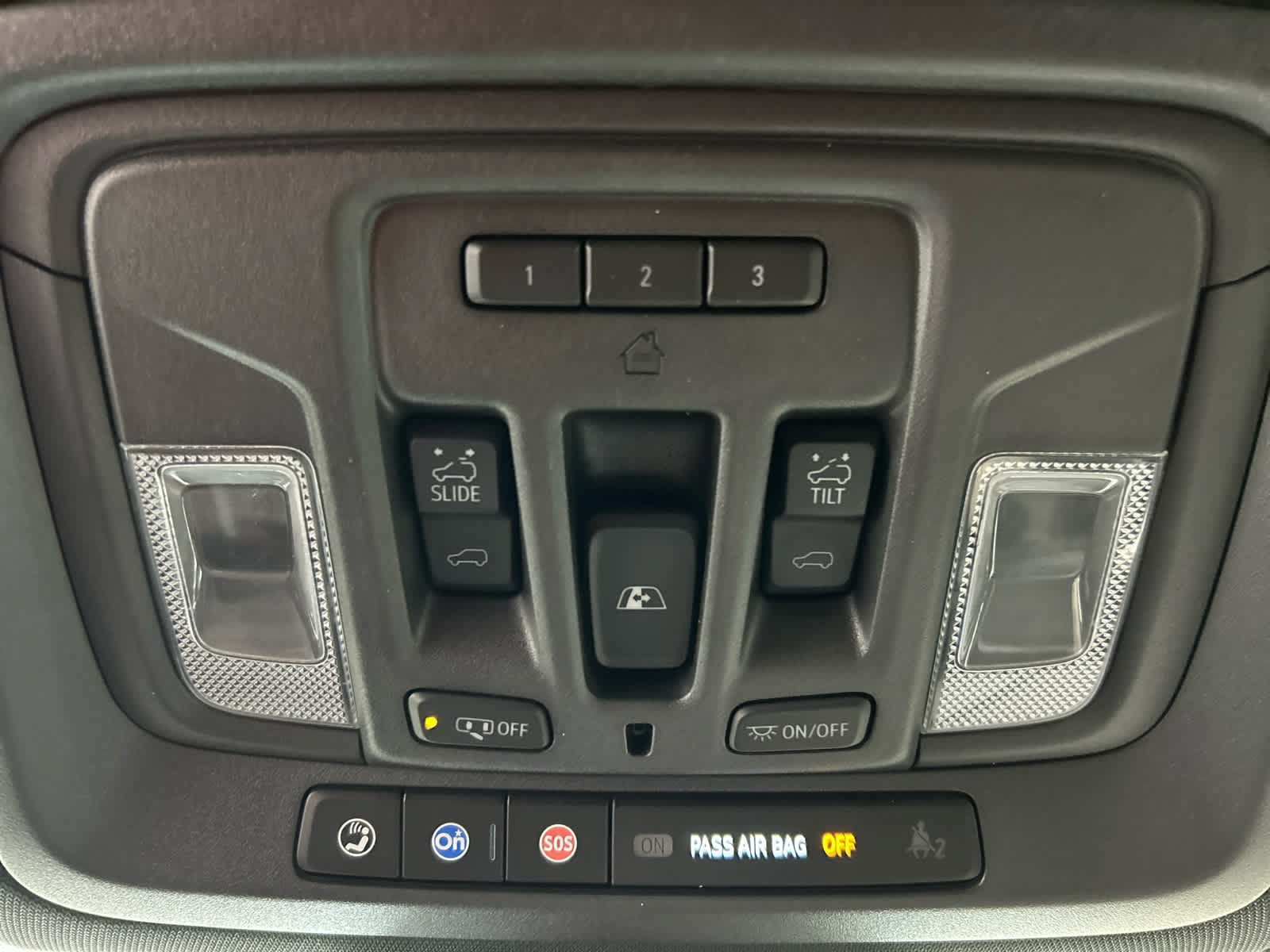Used 2024 Chevrolet Silverado 2500 High Country w/ Midnight Edition AWD/4WD image 7