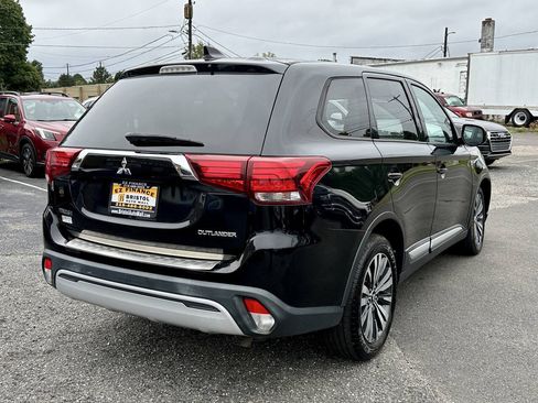 Used 2019 Mitsubishi Outlander ES FWD image 7