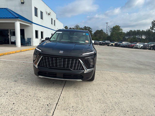 Used 2025 Buick Enclave Avenir w/ Trailering Package, 5000 lbs. FWD image 7