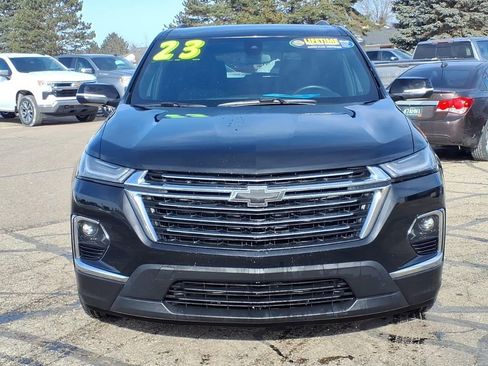 Certified 2023 Chevrolet Traverse LT w/ LPO, Floor Liner Package image 2