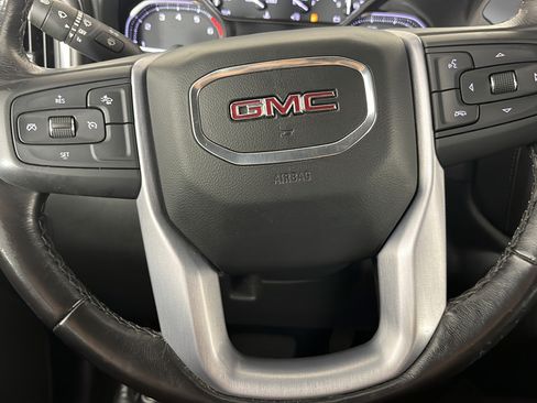Used 2022 GMC Sierra 1500 SLE w/ Driver Alert Package II AWD/4WD image 20