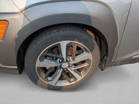Used 2019 Hyundai Kona Limited AWD/4WD image 10