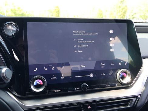 Certified 2024 Lexus TX 500h AWD w/ Technology Package image 27