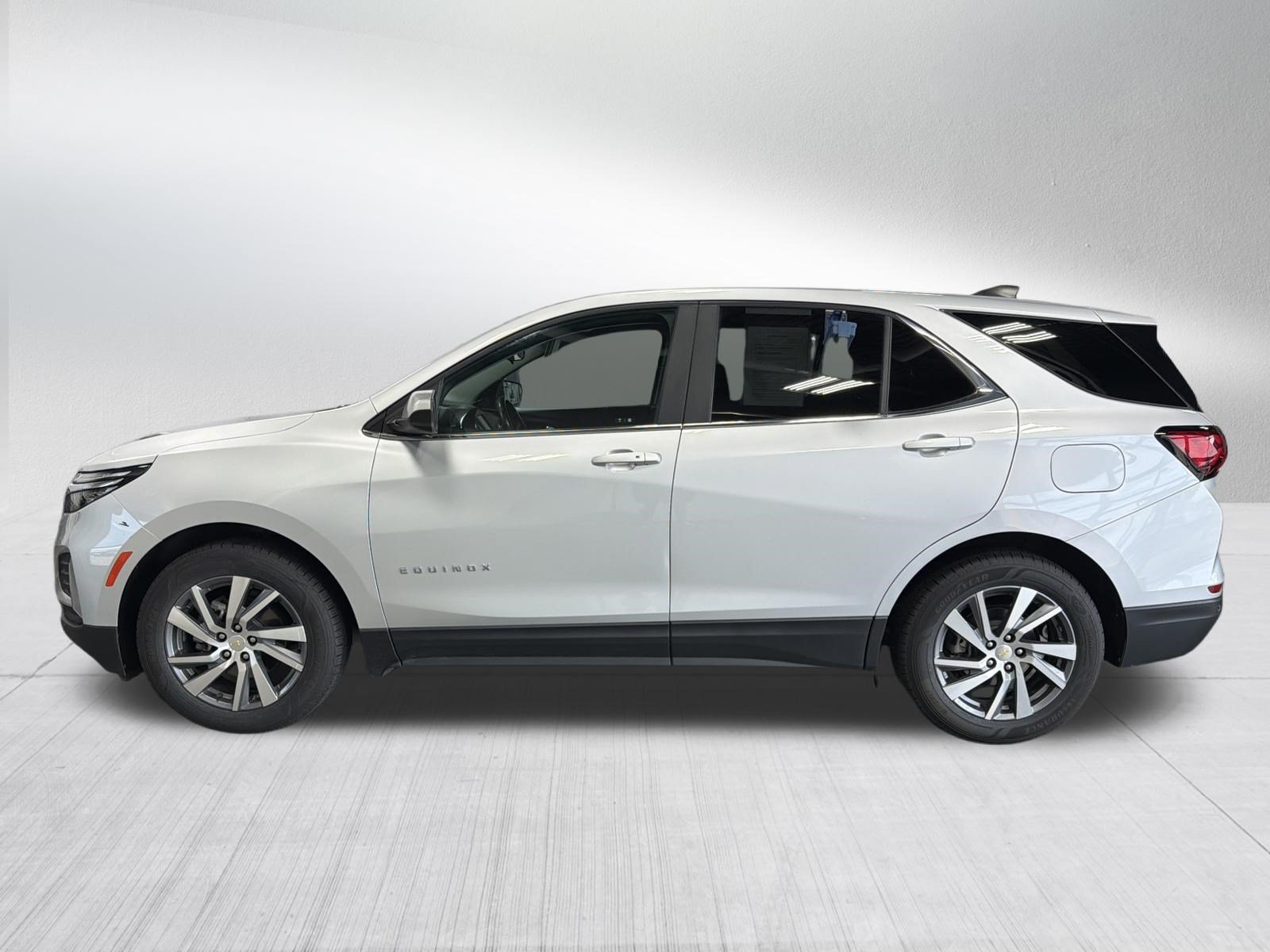 Used 2022 Chevrolet Equinox LT FWD image 4