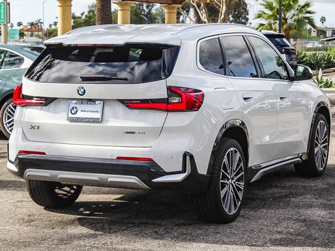 Certified 2025 BMW X1 xDrive28i w/ Convenience Package image 6