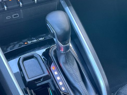 Used 2023 Chevrolet Colorado LT w/ LT Convenience Package II image 24