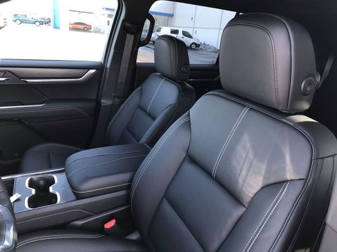 New 2026 GMC Acadia Elevation w/ Black Edition image 11