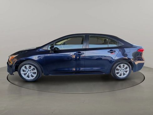 Used 2021 Toyota Corolla LE FWD image 2