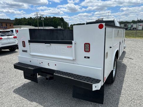 Used 2021 RAM 3500 Tradesman w/ Chrome Appearance Group RWD image 10