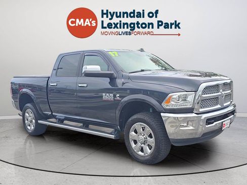 Used 2017 RAM 2500 Laramie AWD/4WD image 7