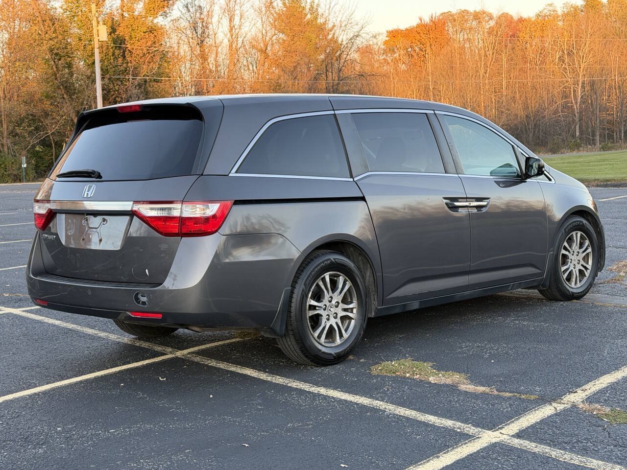 Used 2013 Honda Odyssey EX image 3