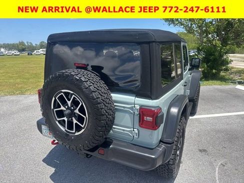 Used 2024 Jeep Wrangler Rubicon AWD/4WD image 9