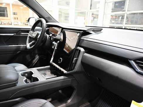 New 2026 GMC Acadia Elevation w/ Elevation Premium Package image 14