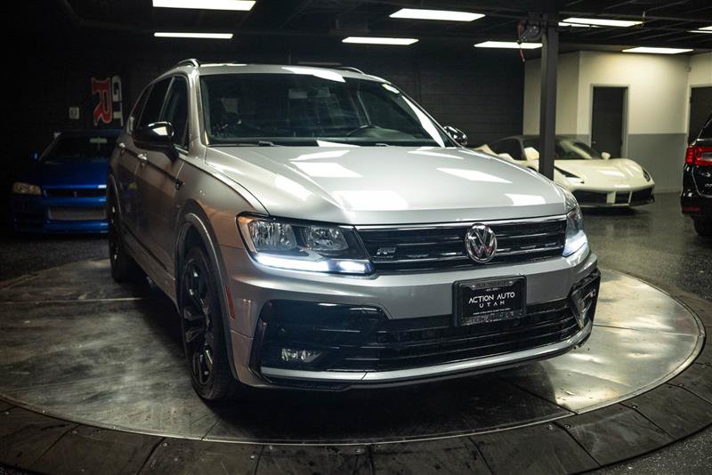 Used 2021 Volkswagen Tiguan SE R-Line FWD image 5