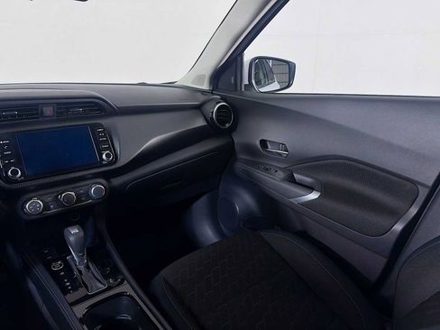 Used 2023 Nissan Kicks SV FWD image 19
