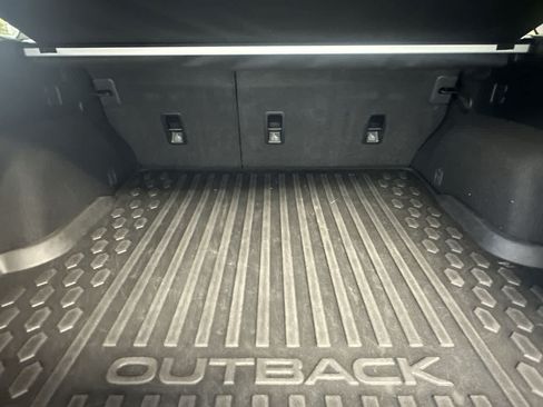 Used 2024 Subaru Outback Limited AWD/4WD image 25