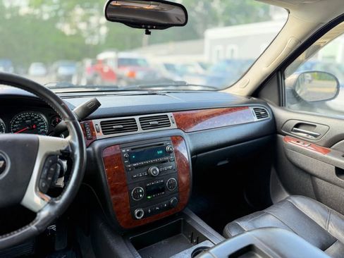 Used 2011 Chevrolet Tahoe LT AWD/4WD image 20