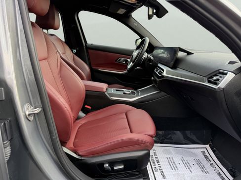 Used 2023 BMW 330i xDrive Sedan w/ Premium Package image 42