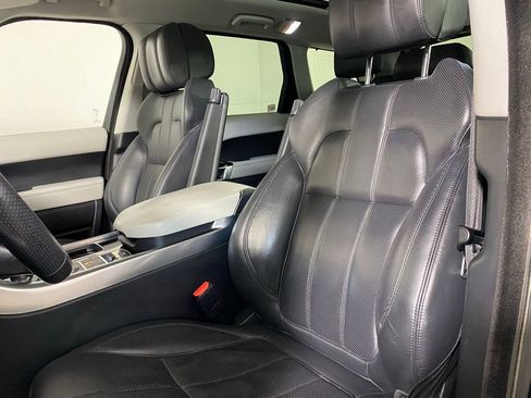 Used 2016 Land Rover Range Rover Sport HSE image 26