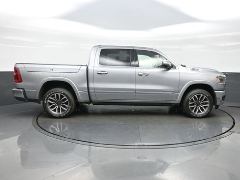 Used 2025 RAM 1500 Limited AWD/4WD image 7