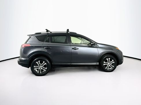 Used 2018 Toyota RAV4 LE w/ All Weather Liner Package FWD image 10