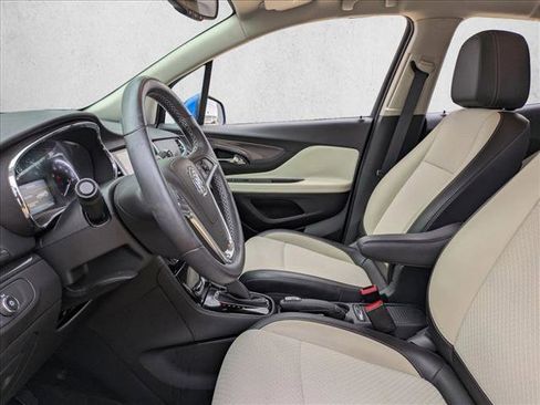 Used 2018 Buick Encore Preferred image 15