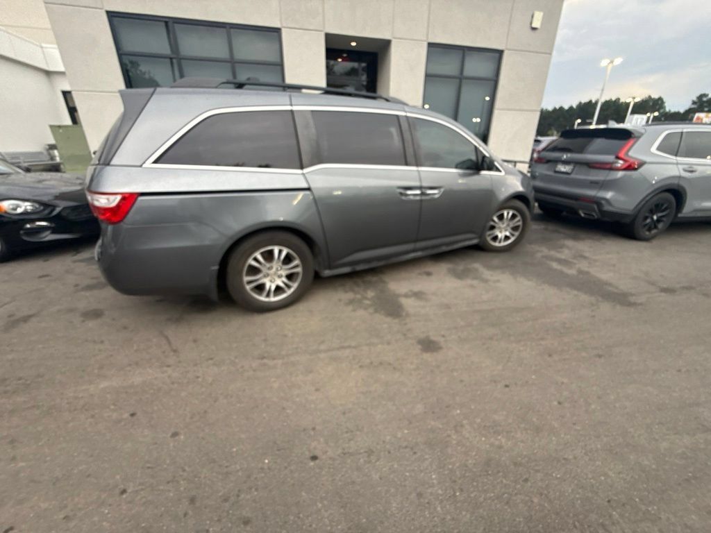 Used 2013 Honda Odyssey EX-L image 2