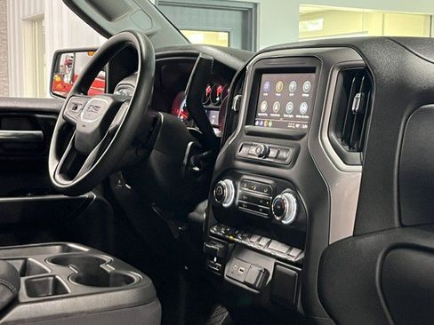 Certified 2023 GMC Sierra 1500 Pro w/ Graphite Edition AWD/4WD image 10