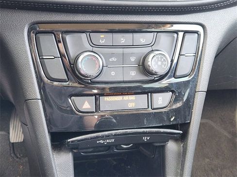 Used 2019 Buick Encore Preferred image 19