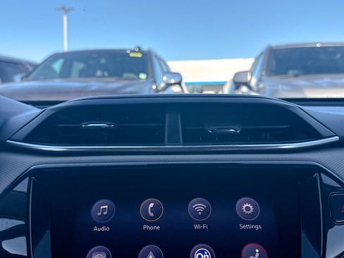 Used 2021 Chevrolet TrailBlazer LT w/ Sun and Liftgate Package image 29