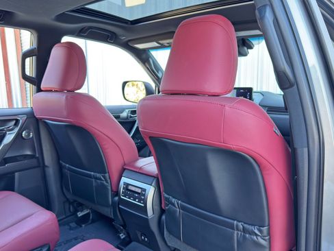 Used 2023 Lexus GX 460 Premium image 40