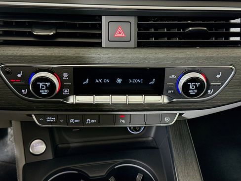 Used 2018 Audi A4 2.0T Prestige w/ Prestige Package image 18