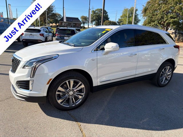 Used 2026 Cadillac XT5 Premium Luxury w/ LPO, Floor Liner Package FWD image 10