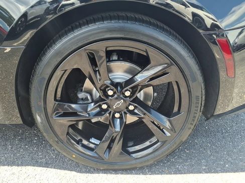 Used 2023 Chevrolet Camaro LT w/ Technology Package RWD image 16