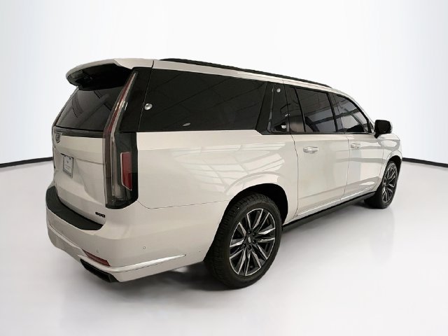 Used 2021 Cadillac Escalade ESV Sport Platinum AWD/4WD image 6