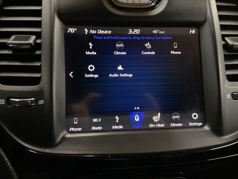 Used 2019 Chrysler 300 S image 37