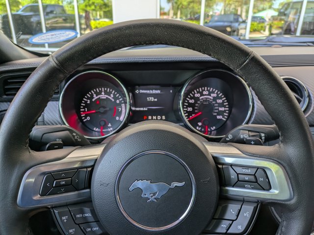 Used 2015 Ford Mustang Convertible w/ Equipment Group 051A RWD image 27
