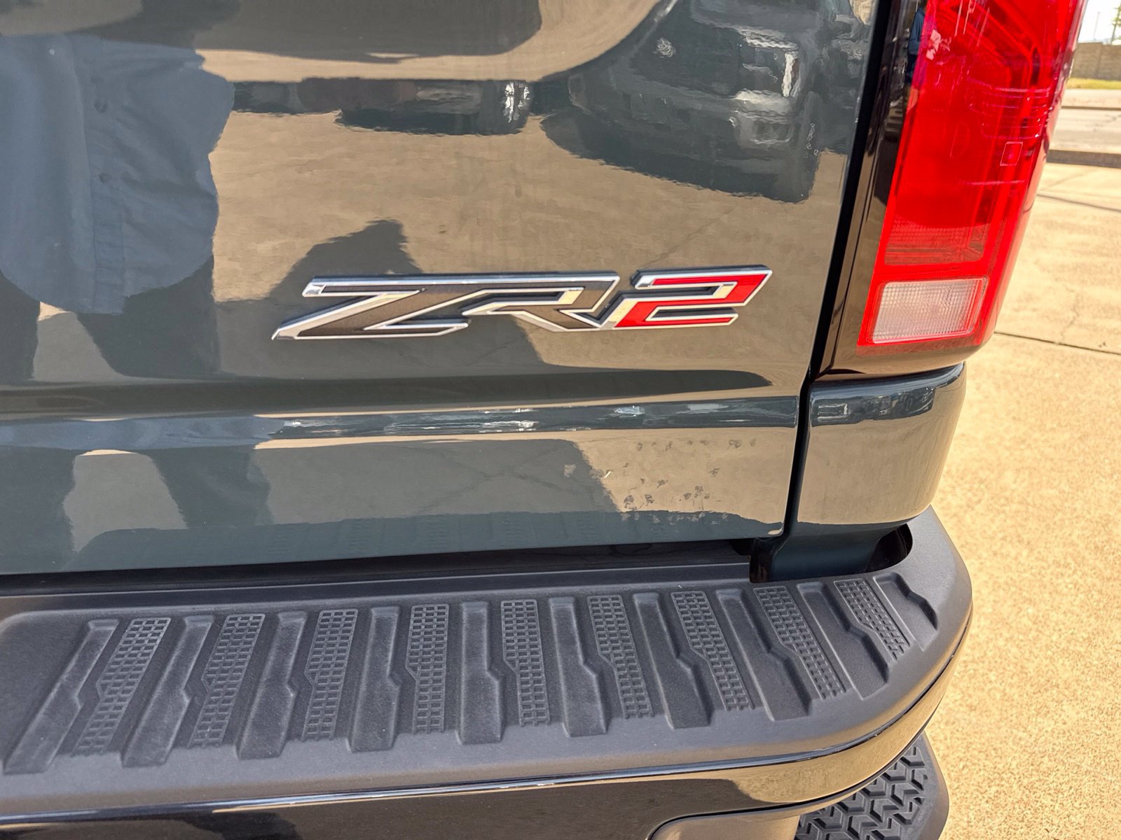 Used 2026 Chevrolet Silverado 2500 ZR2 AWD/4WD image 9