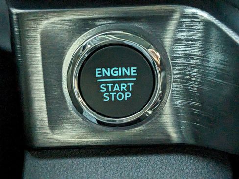 New 2024 Ford F250 Lariat w/ Lariat Ultimate Package image 29