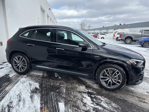 Used 2025 Mercedes-Benz GLA 35 AMG 4MATIC image 5