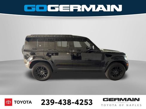 Used 2022 Land Rover Defender 110 S AWD/4WD image 9