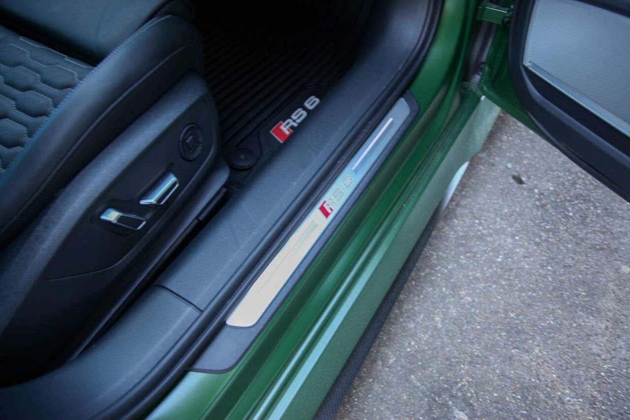 Used 2024 Audi RS 6 performance AWD/4WD image 66