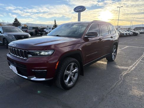 Used 2021 Jeep Grand Cherokee L Limited w/ Trailer Tow Group (B) image 1