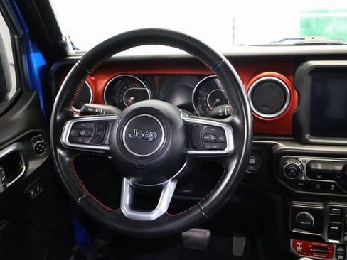 Used 2022 Jeep Gladiator Rubicon w/ Trailer Tow Package image 13