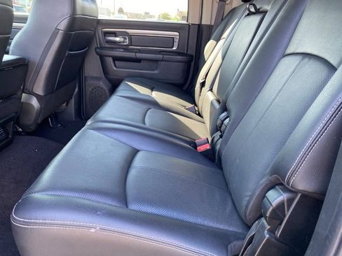 Used 2018 RAM 2500 Laramie w/ Sport Appearance Group image 31